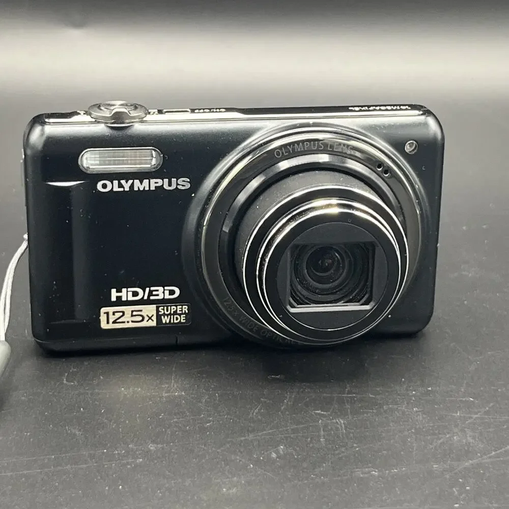 Olympus VR-330 14MP Black Digital Camera 2 Batteries Charger Case AV Cord Guide